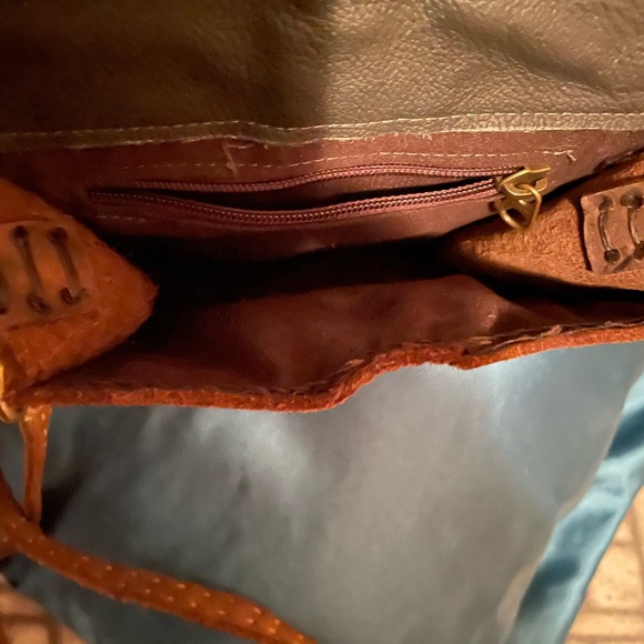 Shoulder/Crossbody handmade purse. - Picture 2 of 6